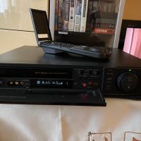 SONY SLV E7 VCR HiFi Видео Рекордер, 🇯🇵, снимка 1 - Плейъри, домашно кино, прожектори - 43044176