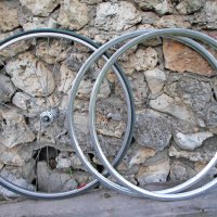 Ретро шосейни шини, капли/Campagnolo/, снимка 5 - Части за велосипеди - 32677846