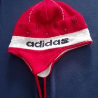Оригинална , ватирана шапка"Адидас", снимка 1 - Зимни спортове - 43697743