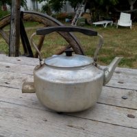 Стар електрически чайник #3, снимка 1 - Антикварни и старинни предмети - 27055993