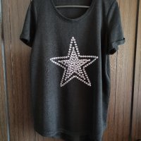 Черна тениска със звезда, снимка 1 - Тениски - 39967555