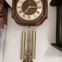 Продавам ретро немски стенни часовници - 2 бр.