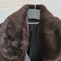 Палто на марката Van Delden, снимка 3 - Палта, манта - 35221972