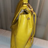 Естествена кожа  чанта, снимка 3 - Чанти - 32252114