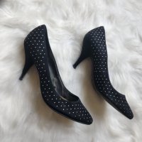 Обувки zara, снимка 2 - Дамски обувки на ток - 40110516