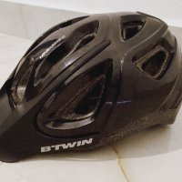 Каска Btwin BH 300 Black , снимка 1 - Аксесоари за велосипеди - 40254705