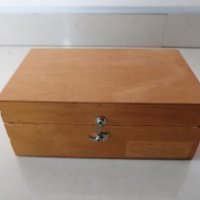Дървена кутия 16 х 9.5 h 6.5 см. , снимка 1 - Други стоки за дома - 43708971