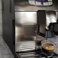 Кафеавтомат Saeco Intelia Deluxe, снимка 5 - Кафемашини - 44013190