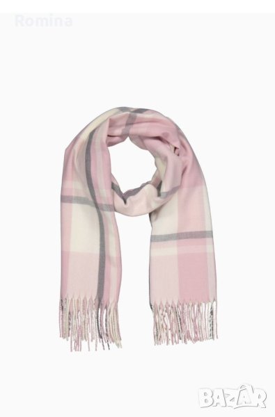 Елегантен шал Герда в бледорозово, снимка 1