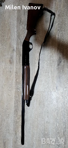 Ловен полуавтомат BENELLI, снимка 1