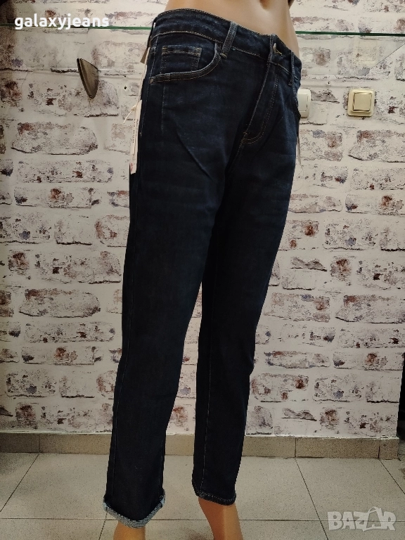 Pink girl- модел Mom fit, тъмни индиго, леко избелени, изчистени, с еластан, снимка 1