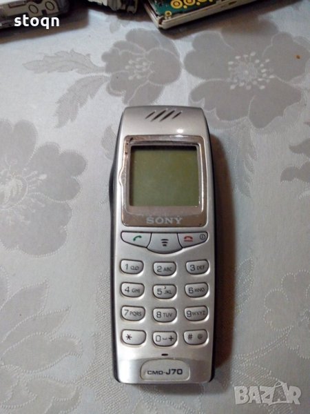 Телефон sony J70, снимка 1