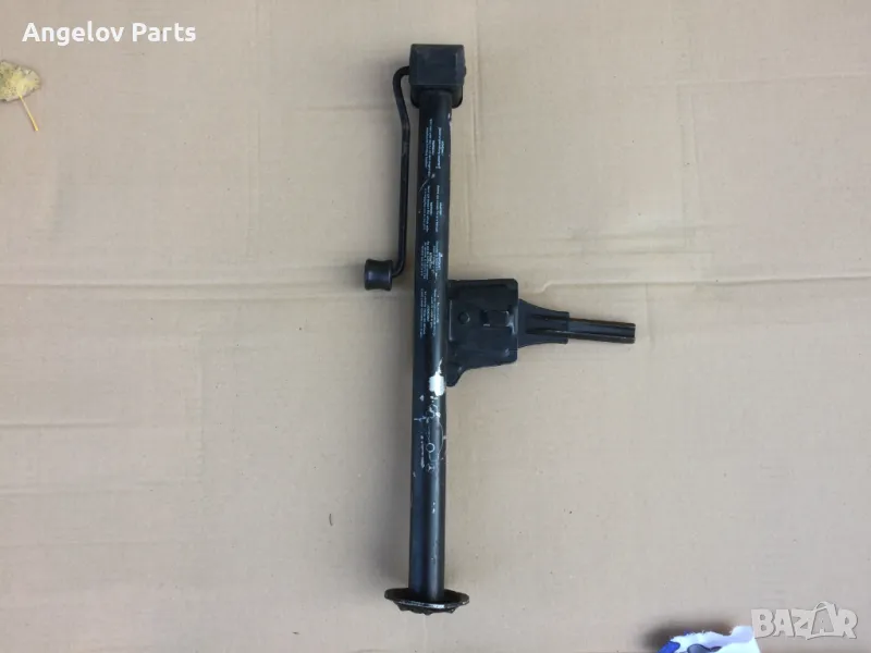 Крик за Mercedes 124 / 190, снимка 1