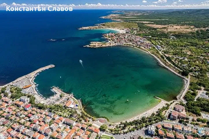 Офиси в Царево, снимка 1