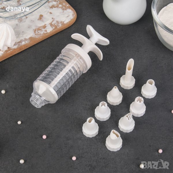 1725 Пластмасов шприц за сладки с накрайници, снимка 1