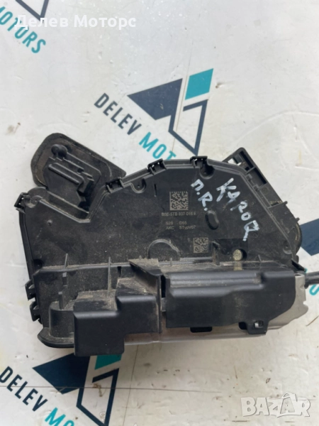 Брава за предна дясна врата 5TB837016E от Skoda Karoq 1.5 TSI двигател DXDB, 150 кс., автоматик DSG7, снимка 1