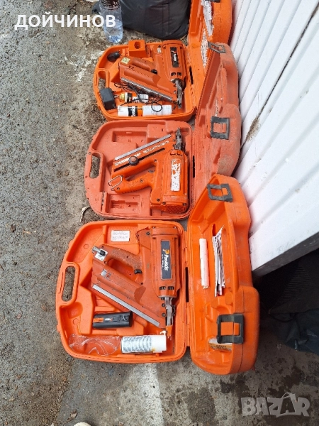 пистолет за пирони, снимка 1