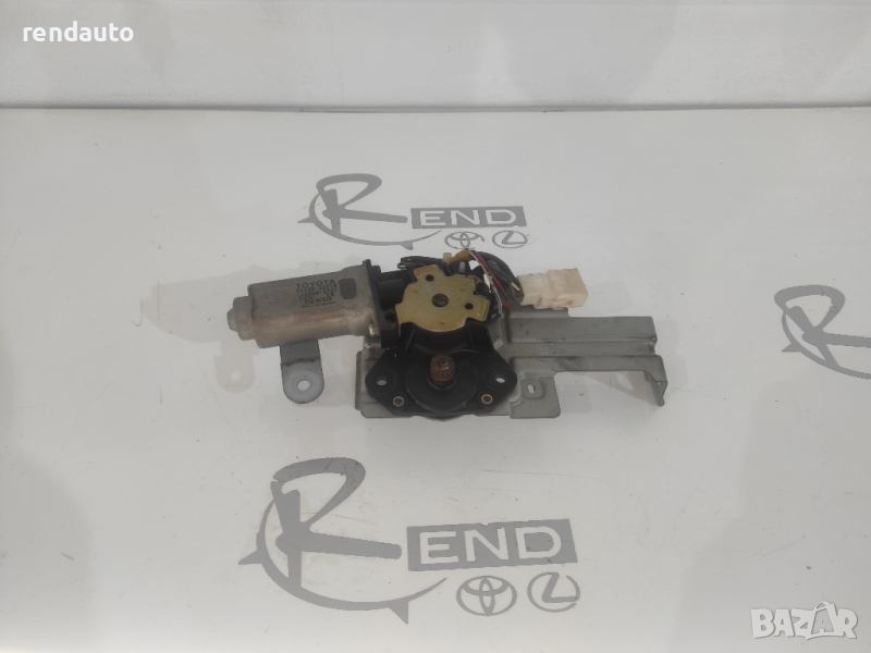 Моторче за задна чистачка Toyota Rav4 2000-2006 85730-33010, снимка 1