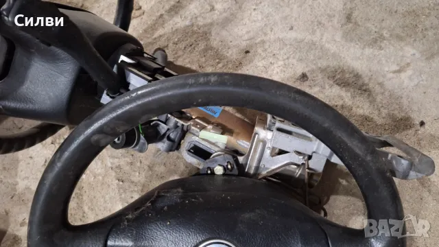 Кормилна конзола с волан аербек ръчки ключове контактен ключ за Пасат Б5 от Vw Passat B5, снимка 2 - Части - 49018161