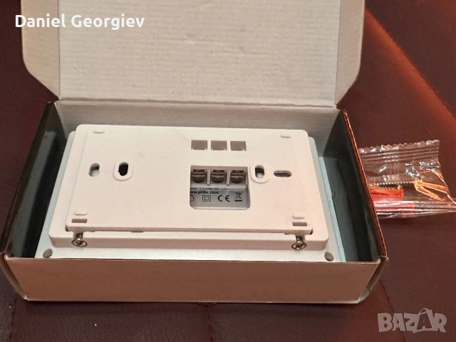 НОВ Цифров термостат Plikc Neve PRO за управление на климатична обстановка, снимка 2 - Други - 53177599