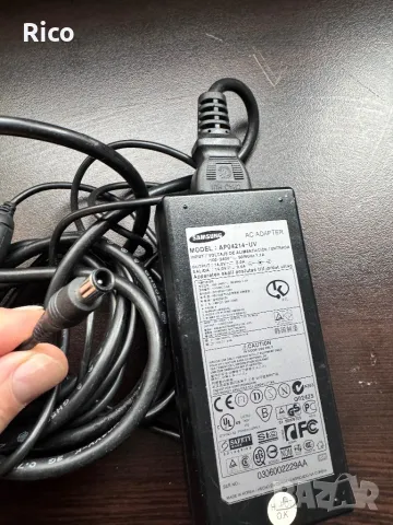 Оригинален адаптер Samsung, снимка 2 - Оригинални зарядни - 49789120