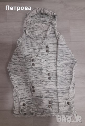 Модерна жилетка с интересна кройка и закопчаване, снимка 1 - Блузи с дълъг ръкав и пуловери - 43157305