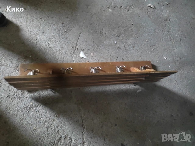 Стара закачалка , снимка 3 - Други ценни предмети - 53033165