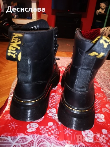 Кожени кубинки Dr. Martens, снимка 2 - Мъжки боти - 52889775