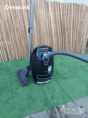 Прахосмукачка Miele C3