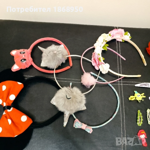 Голям лот аксесоари за коса, снимка 2 - Шноли, диадеми, ленти - 51637537