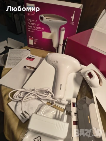 Фотоепилатор Philips Lumea IPL серия 7000 SC1997, снимка 3 - Епилатори - 51045002