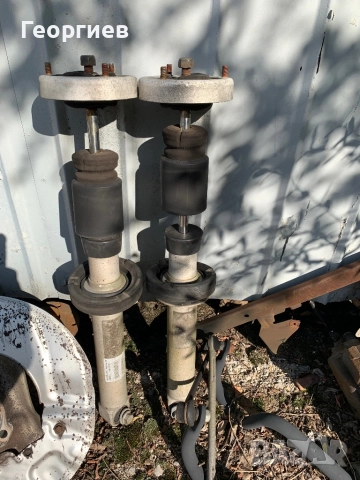 Задни амортесьори БМВ Е60