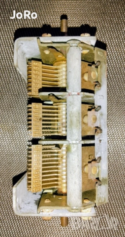 Променлив три секционен въздушен кондензатор RFT, снимка 5 - Ресийвъри, усилватели, смесителни пултове - 53221764