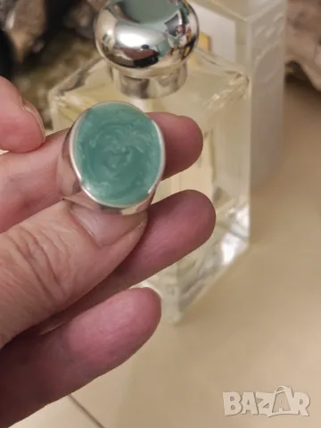 Масивен сребърен пръстен с естествен нефрит, снимка 2 - Пръстени - 47992943