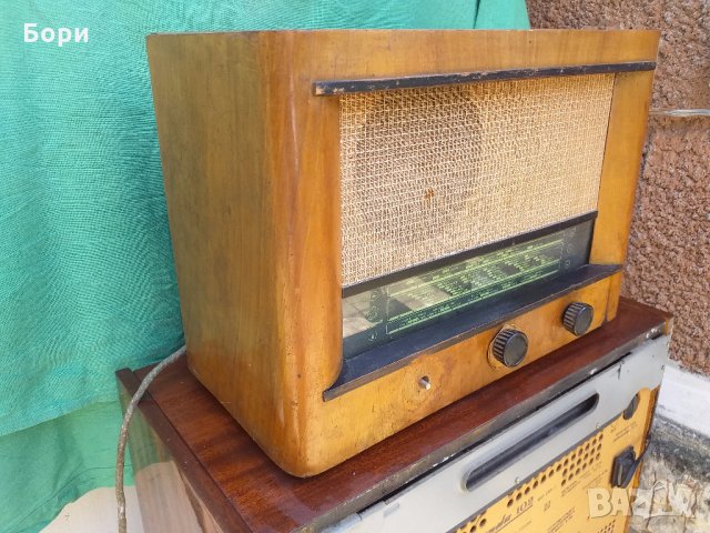 Радио "Марек"  1952г, снимка 2 - Радиокасетофони, транзистори - 28922539