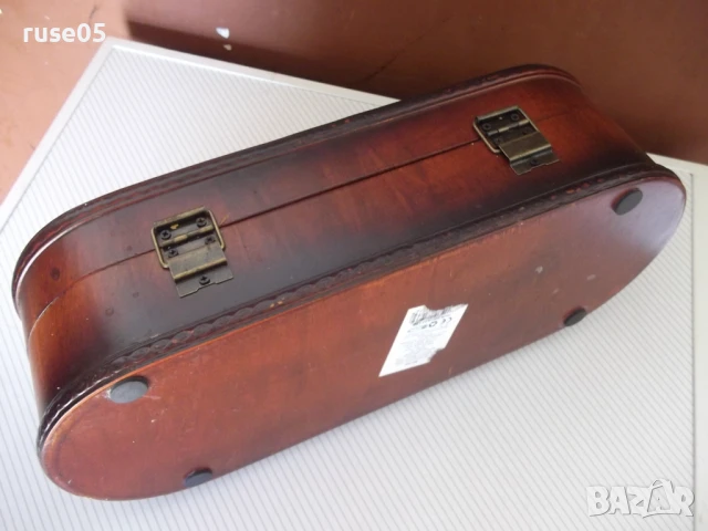 Кутия дървена с метален обков, снимка 4 - Други ценни предмети - 51395414