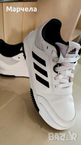 Маратонки Адидас 