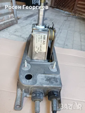 Скоростен лост с жила за Audi a3 8р 3 8р/05г 1.9tdi 5 скорости, снимка 2 - Части - 48847374