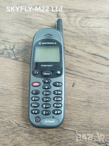 Стар телефон Motorola 