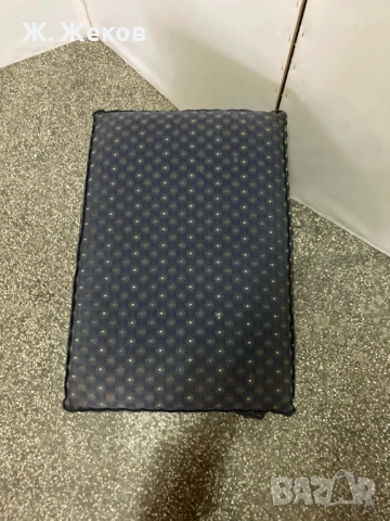 Табуретка на колелца, снимка 3 - Дивани и мека мебел - 51571300