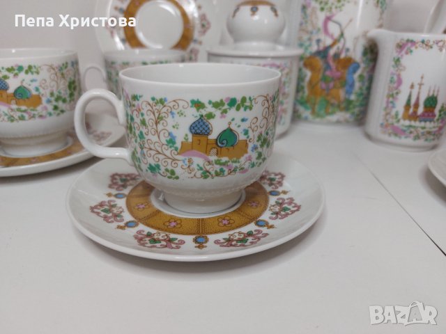 Ръчно рисуван порцеланов сервиз за чай с руски мотиви - Reichenbach, Германия., снимка 2 - Сервизи - 43913685