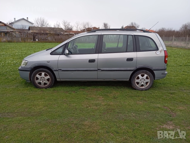 продавам Опел Зафира А 