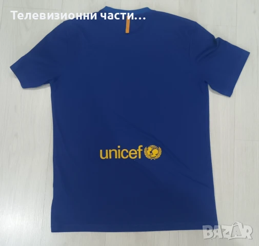 Оригинална футболна тениска Барселона Barcelona Nike 776834-481 домакински екип 2016/2017, снимка 9 - Спортни дрехи, екипи - 50672624