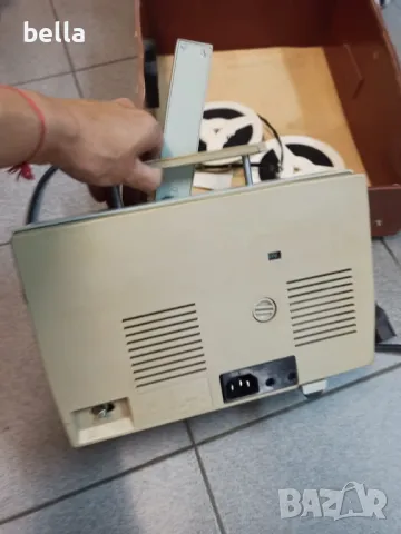Прожекционен апарат”РУСЬ” 8мм,произведен в Росия. В отлично запазен вид,работещ, снимка 8 - Антикварни и старинни предмети - 50431466