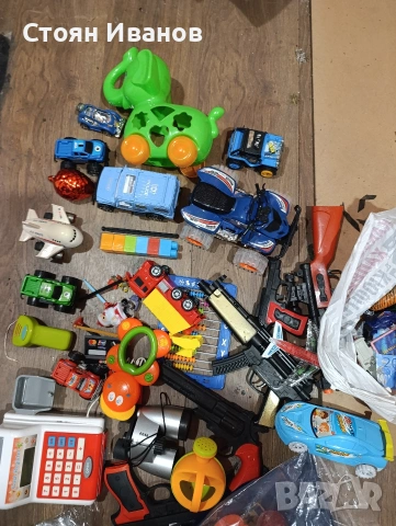 Подарявам кашон с детски играчки , снимка 3 - Фигурки - 53588231