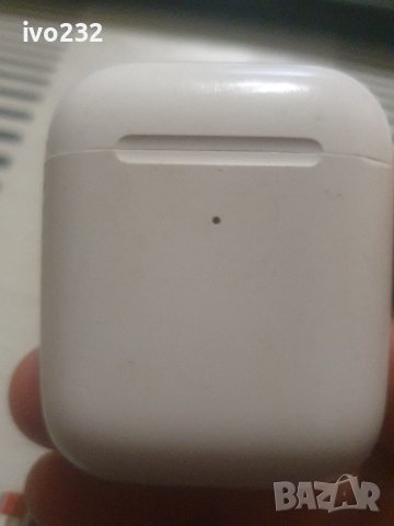 Apple airpods, снимка 1 - Слушалки и портативни колонки - 43699814