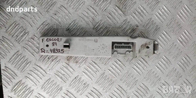 Дясна платка стоп Ford Escort 1997г.	