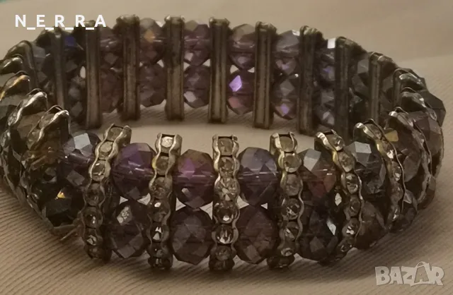 Гривна от фасетиран чехски кристал, снимка 2 - Гривни - 48675201