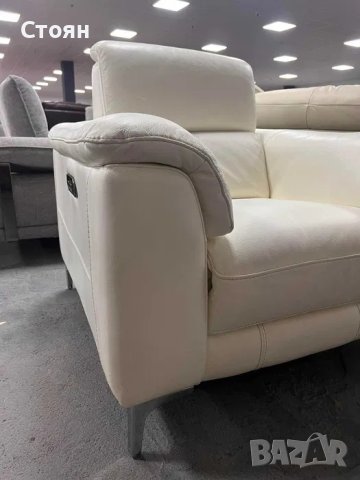 Бял кожен фотьойл с електрически релаксиращ механизъм, снимка 5 - Дивани и мека мебел - 40781322