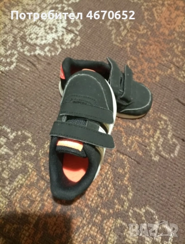 Детски маратонки Адидас , снимка 4 - Детски маратонки - 53062928